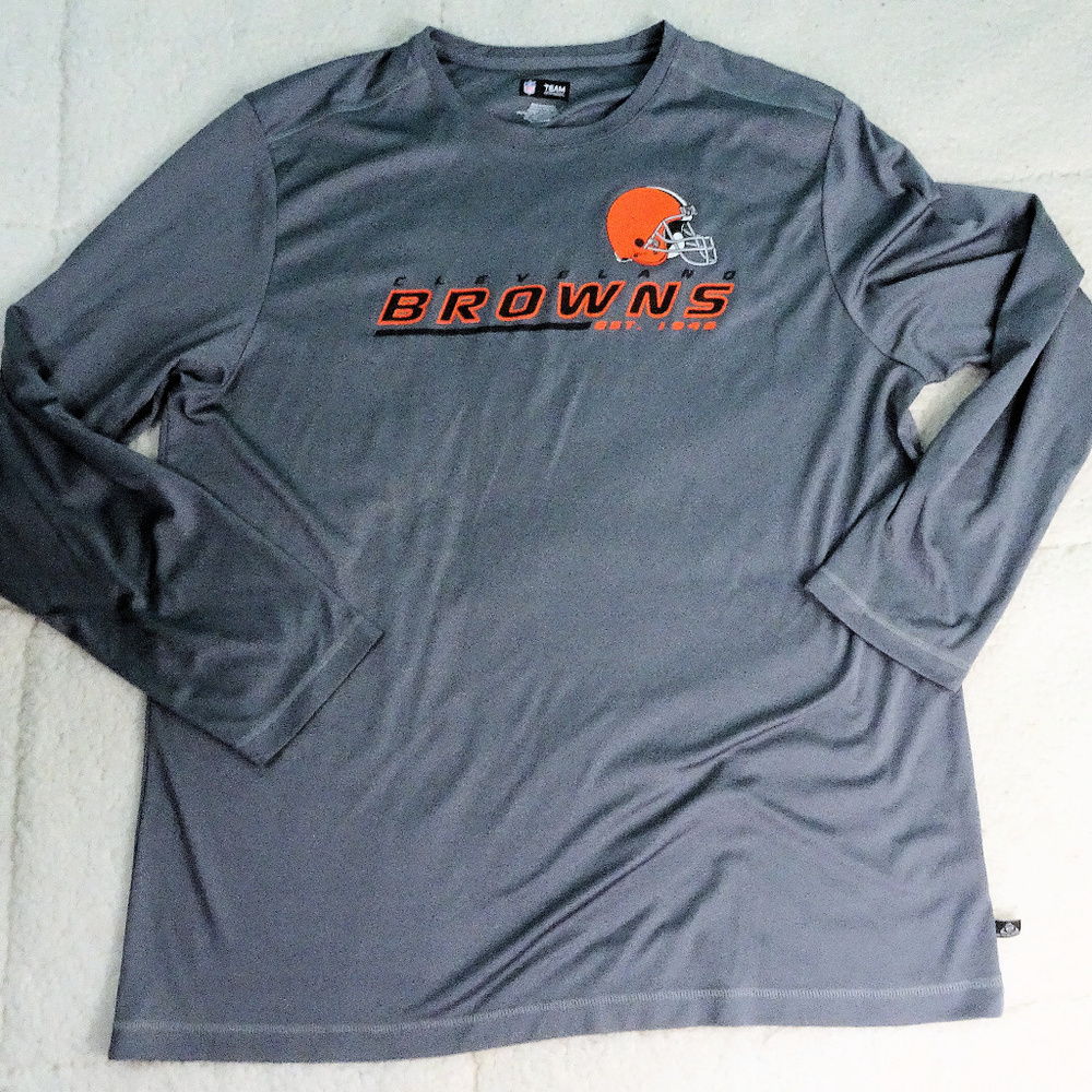 NFL Cleveland Browns Athletic Helmet Shirt 2XLarge